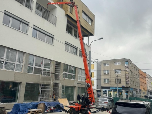 Osazování balkónu zábradlím Zlín Osazování balkónu zábradlím Zlín